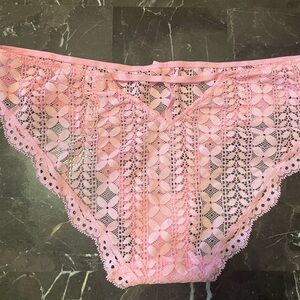 Brand new victoria secret  lace panties❤️